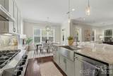 2914 Windsor Avenue - Photo 11