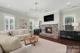 2914 Windsor Avenue - Photo 14