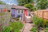 806 Prince Albert Court - Photo 24