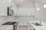 1107 Burke Street - Photo 16
