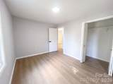 915 Kenham Place - Photo 13