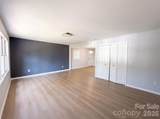 915 Kenham Place - Photo 6