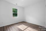 209 Knott Street - Photo 15