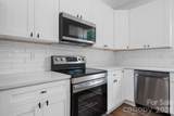 209 Knott Street - Photo 3