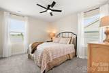 555 Palmarosa Street - Photo 18