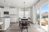 555 Palmarosa Street - Photo 9