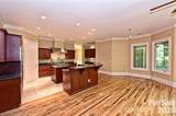 8680 Hills Dell Drive - Photo 16
