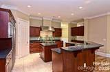 8680 Hills Dell Drive - Photo 18