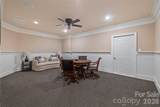 1009 Honors Court - Photo 39