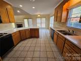 151 Woodfern Place - Photo 13
