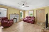 1104 Venus Street - Photo 7