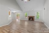 823 Thistledown Drive - Photo 6