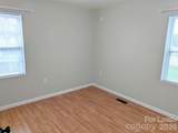 322 Clover Street - Photo 15