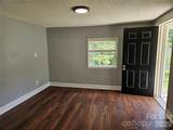 3010 Capitol Drive - Photo 11
