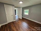 3010 Capitol Drive - Photo 7
