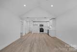 520 Second Avenue - Photo 3