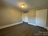 1034 Ridge Avenue - Photo 12