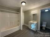 1034 Ridge Avenue - Photo 8