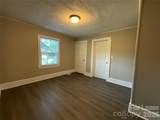 1034 Ridge Avenue - Photo 9