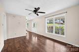10724 Kingsview Drive - Photo 10