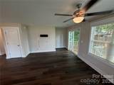 1204 Airline Avenue - Photo 3