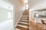 10236 Vanguard Parkway - Photo 20