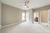 10236 Vanguard Parkway - Photo 33