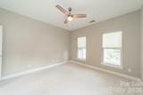10236 Vanguard Parkway - Photo 35