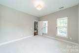 10236 Vanguard Parkway - Photo 9