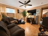 1117 Opal Street - Photo 2