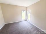 2318 Phlox Court - Photo 14