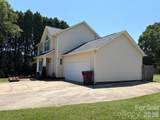 1072 Fox Chase Court - Photo 3