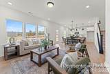 1520 Autumn Banks Way - Photo 5