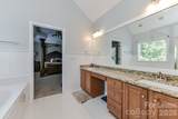 16829 Hampton Trace Road - Photo 32