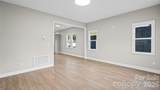 633 Austin Street - Photo 3