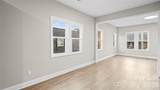 633 Austin Street - Photo 10