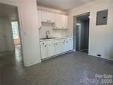 1005 William Drive - Photo 10