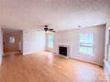 2916 Rosemeade Drive - Photo 4