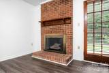 10211 Meadow Hollow Drive - Photo 17