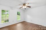 10211 Meadow Hollow Drive - Photo 18