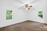 10211 Meadow Hollow Drive - Photo 21