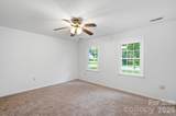 10211 Meadow Hollow Drive - Photo 28