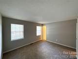 10953 Park Road - Photo 15