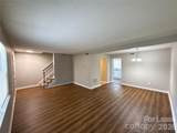 10953 Park Road - Photo 3