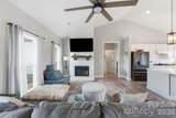 233 Pinnacle Crossing - Photo 5