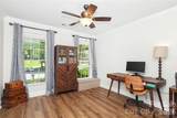 2701 Creekbed Lane - Photo 18
