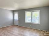 368 Baker Street - Photo 4