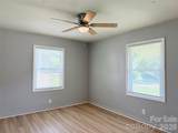 368 Baker Street - Photo 8