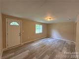 2700 Capitol Drive - Photo 3