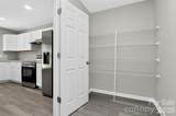 407 Presidents Court - Photo 15